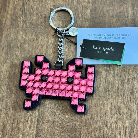 Kate Spade x Space Invaders Alien Key Fob Chain Keychain Bag Charm KI753 - Picture 1 of 4
